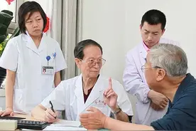 从甘肃兰州盐场堡走出来的全国名中医，有这样一位著名的肾病专家图片