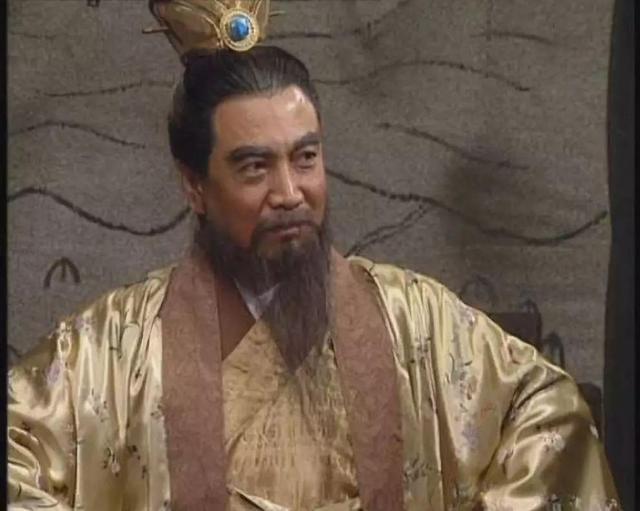 同样是《三国演义》，央视版和新版放在一起观看，可谓天差地别