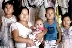 2012年，四川夫妻16年生11娃，丈夫入狱，儿子打人成性，真相可悲图片