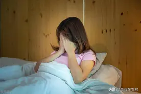 夜晚，全世界都在熟睡，唯我独醒,我对着夜空大声的喊失眠真可怕图片