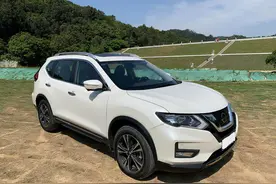 开完日产奇骏，再开本田CRV，对比后发现了两款车的差距图片