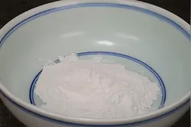 甜品店雪媚娘卖5块钱一个，看我一碗糯米粉完美复制，软糯香甜图片