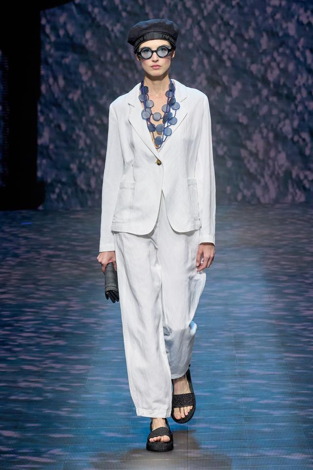 ������Armani2023����ϵ�н���������������Ϊ�������