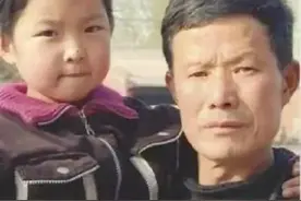 陈玲当年弃养女儿，现在儿患病让女儿捐骨髓，养父：拿50万保证金图片