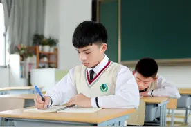 教育散记：家长可以放心，高中生不必纠结要不要上晚自习了图片