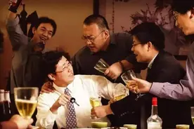 别再玩“押韵梗”了，和古人学学如何高级地劝酒图片