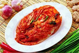 延边小伙子千里送同事特产图片