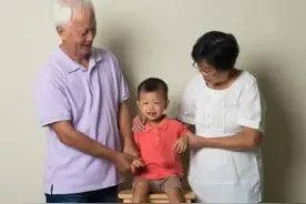 法律为何不把孙子列为爷爷的法定继承人？你想知道的原因来了图片