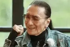 谢霆锋：如果父亲妥善利用资金的话，他的钱可以买下一整个王府井图片