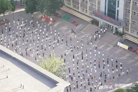 2023高考，乌鲁木齐考生已开考图片