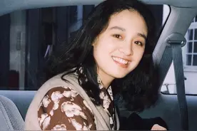 演员伍宇娟：因爱错人毁了一生，被前夫误会儿子身世，57岁仍单身图片