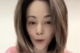 雪姨王琳居家隔离19天，午饭仅吃面饼喝白粥，声音嘶哑瘦到脱相图片