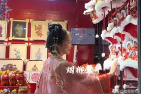 “我去他家的时候，他不在，很晚才见到”没想到宇辉休假也这么忙图片