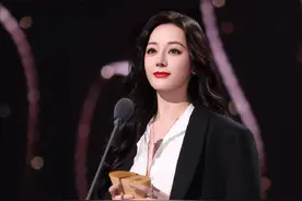 title升级！继周杰伦后，迪奥官宣迪丽热巴成为全球品牌大使图片