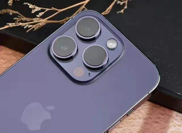 iPhone15���ϸ���ع⣬ƻ����˾�Ǽ����࣬���ǲ����ȡ�أ�