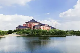 国内共四大军医大学，为何第一军医大学被划归为了地方院校图片