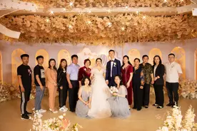 鲍慧聪刘晨的婚礼视频图片