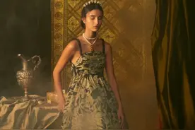世界上第一个穿裤子的女人：为全世界的女性争取穿裤子的权利图片