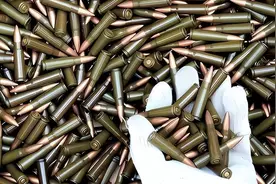 中国一年生产20亿颗子弹，每颗的成本是多少？价格低到出人意料图片