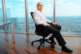 阿里、京东、小米背后的共同金主，拿下互联网公司半壁江山的男人图片