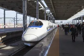 定了，7月1日，乘坐高铁等列车的新规开始实行，你不了解一下？图片