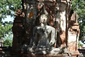 左撇子更聪明些吗？为何佛陀“偏袒右肩”，听听宗舜法师怎么说图片