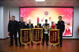 “妈，我回来了！”！失散23年的母子，终圆梦图片