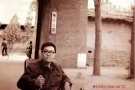 双腿瘫痪，身患尿毒症的作家-史铁生图片