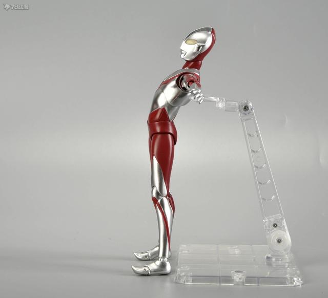 78官测：THREE ZERO FIGZERO系列 新·奥特曼