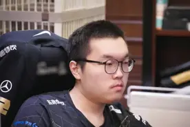 RNG最大短板暴露！Bin连续两把被Zeus打爆，不会玩肉恐成隐患图片