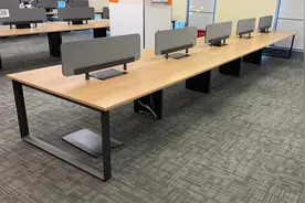 内行人透露：钱千万不要放手里贬值，早去银行存好，原因太现实！图片