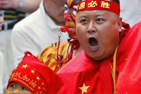 前国脚回忆02世界杯的日韩队：那时中日韩差距并不大，人家已经在世界杯赢球，我们却不得不接受失败的现实图片
