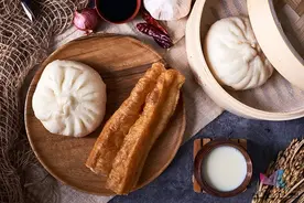 钟南山早餐曝光！这几类早餐，早该被"拉黑"了！当心越吃越伤身图片