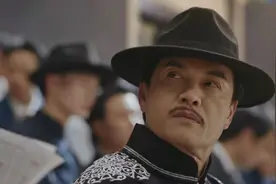 离了周润发，66岁吕良伟再演《上海滩》，刚上线就是榜单冠军图片