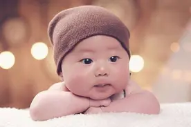 给20天大的婴儿拍照后，医生直接发出病危通知书！妈妈后悔哭了图片