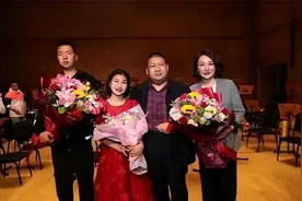 伟人唯一曾孙女毛甜懿，15岁成音乐天才，长相神似曾祖母杨开慧图片