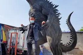 500条旧轮胎做“12生肖兽首”，80后网红震惊央视，网友：太牛了图片