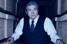 71岁三浦友和：头发花白依旧很帅，两个儿子没有遗传他的高颜值图片