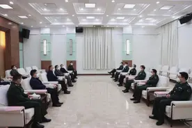 区领导走访慰问上海警备区 向广大官兵致以节日问候和新春祝福图片