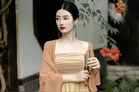 没想到今夏“国风裙”火了，时尚博主都抢着穿，回头率高还高级图片