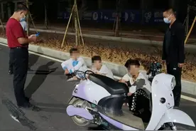 “鬼火少年”街头炫技翘车头？平南警方：见一个 抓一个图片