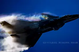 没有短板的全能王歼16，是战斗机还是轰炸机？图片