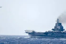 辽宁号航母编队：在西太演习闹出了大动静，关岛在其有效打击范围图片