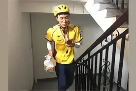 自从成了外卖小哥，我把30多年的“对不起”都补上了图片