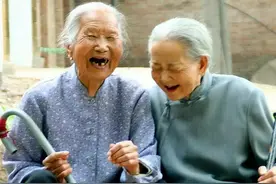 亚麻籽油是长寿油，亚麻籽制作杀鼠剂效果好，羊吃幼苗会中毒图片