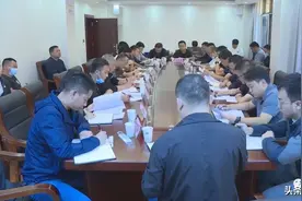 寻甸县召开寻甸功山至嵩明小铺段改扩建工程项目征地拆迁工作部署会议图片