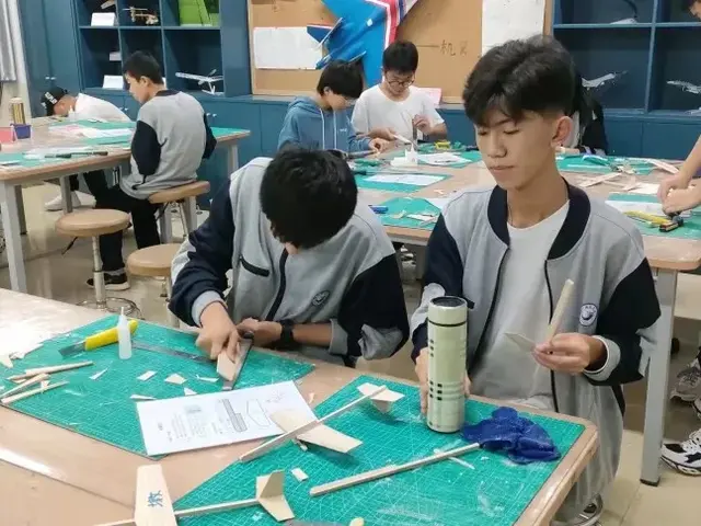 Ϋ´̨ѧУ̬ѧУƷʽ֮ḻʵĳл