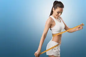 肚子比胸大，简直不要太尴尬，4招或能助你消灭“大肚腩”图片