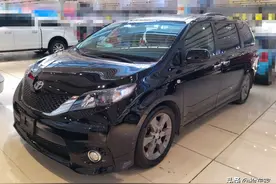 一代经典MPV再难超越，这辆报价22万的丰田塞纳“瑕疵车”能买吗图片