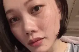 36岁女子13年生7娃，皮肤光滑似少女，却很少见她晒“肚皮”图片